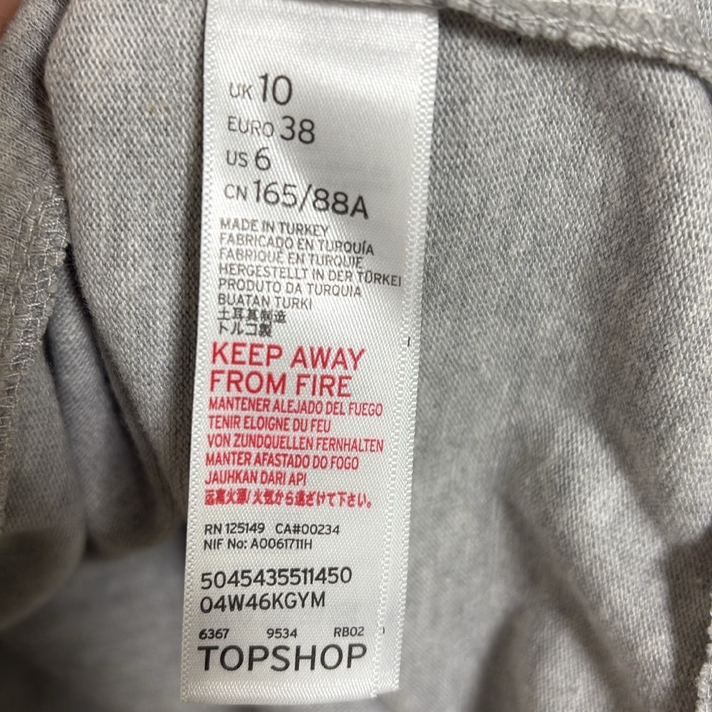 New Topshop Sweatshirt Ruffle Front Long Sleeve‎ Crewneck Size 6 - Picture 10 of 11